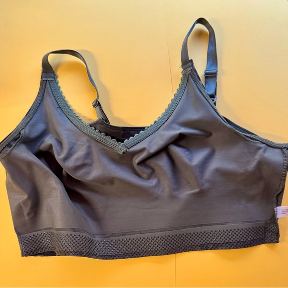 Ruby Ribbon Camouflage Bra - Picture 5 of 10